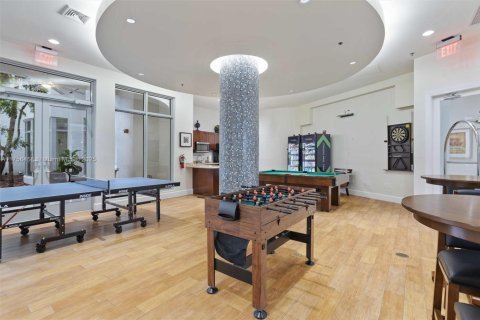 Condo in Hollywood, Florida, 2 bedrooms  № 1889561 - photo 26