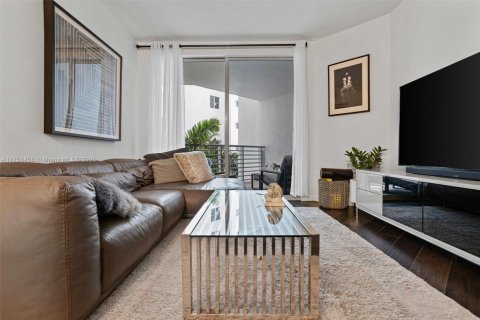 Condo in Hollywood, Florida, 2 bedrooms  № 1889561 - photo 3