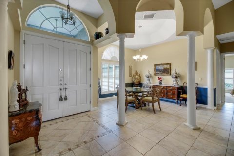 House in Mount Dora, Florida 3 bedrooms, 281.31 sq.m. № 1916217 - photo 5