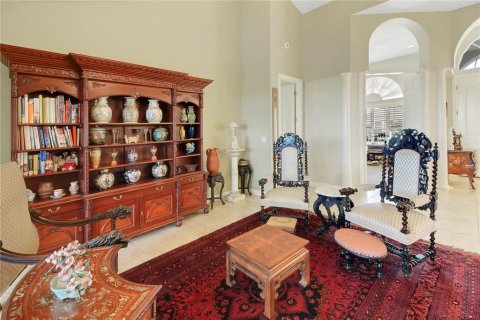 House in Mount Dora, Florida 3 bedrooms, 281.31 sq.m. № 1916217 - photo 11