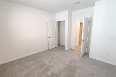 House in Wesley Chapel, Florida 4 bedrooms, 171.5 sq.m. № 1846370 - photo 16