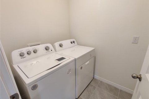 House in Wesley Chapel, Florida 4 bedrooms, 171.5 sq.m. № 1846370 - photo 19