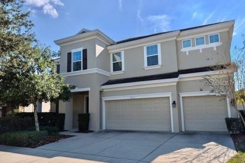 Casa en Riverview, Florida 5 dormitorios, 324.88 m2 № 2201802