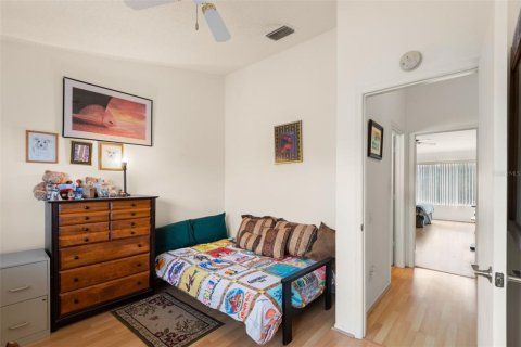 Adosado en venta en Tampa, Florida, 2 dormitorios, 110 m2 № 1765673 - foto 15