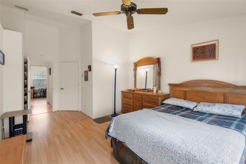 Adosado en venta en Tampa, Florida, 2 dormitorios, 110 m2 № 1765673 - foto 18