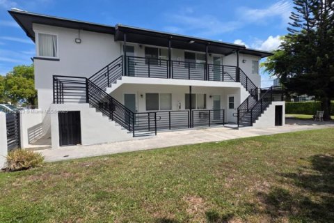 Apartamento en alquiler en Miami Beach, Florida, 1 dormitorio, 74.32 m2 № 1979298 - foto 11