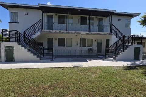 Apartamento en alquiler en Miami Beach, Florida, 1 dormitorio, 74.32 m2 № 1979298 - foto 12