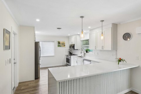 Casa en venta en Deerfield Beach, Florida, 2 dormitorios, 114.73 m2 № 2087495 - foto 8