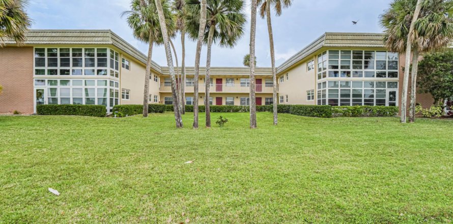Condo in Vero Beach, Florida, 1 bedroom  № 1073636