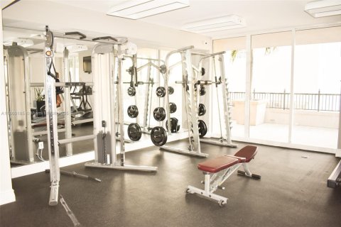 Condominio en alquiler en Coral Gables, Florida, 2 dormitorios, 90.12 m2 № 1886603 - foto 25