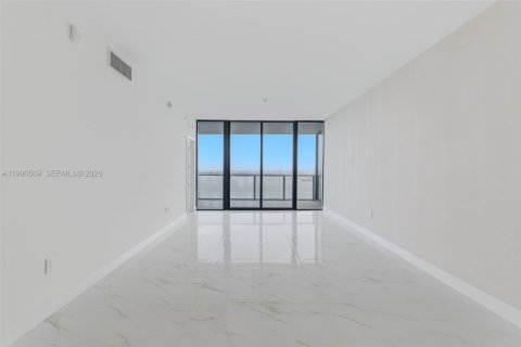 Снять в аренду кондоминиум в Майами, Флорида 2 спальни, 121.33м2, № 2058005 - фото 9