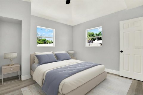 House in Clearwater, Florida 4 bedrooms, 127.93 sq.m. № 1806849 - photo 29