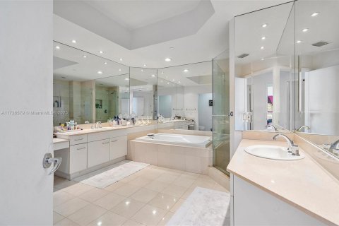 Купить кондоминиум в Авентура, Флорида 3 спальни, 203.46м2, № 1958086 - фото 12