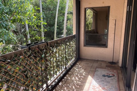 Touwnhouse à vendre à Miami, Floride: 3 chambres, 196.95 m2 № 2006067 - photo 27