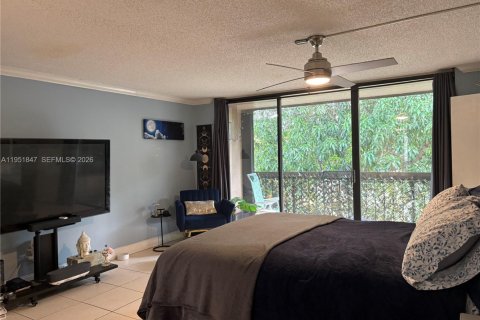 Touwnhouse à vendre à Miami, Floride: 3 chambres, 196.95 m2 № 2006067 - photo 22