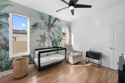 Villa ou maison à louer à Fort Lauderdale, Floride: 4 chambres, 183.39 m2 № 1997922 - photo 29