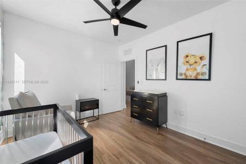 Villa ou maison à louer à Fort Lauderdale, Floride: 4 chambres, 183.39 m2 № 1997922 - photo 30