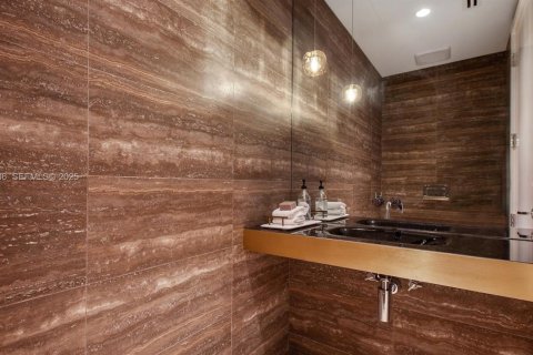 Copropriété à vendre à Miami Beach, Floride: 3 chambres, 250.74 m2 № 1983049 - photo 7