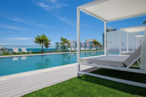 Copropriété à vendre à Miami Beach, Floride: 3 chambres, 250.74 m2 № 1983049 - photo 13