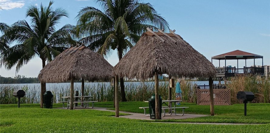 Condo à Oakland Park, Floride, 2 chambres № 1119037