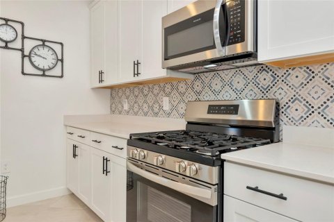 Casa en venta en Bradenton, Florida, 3 dormitorios, 171.78 m2 № 2204674 - foto 24