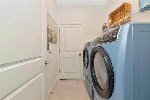 Casa en venta en Bradenton, Florida, 3 dormitorios, 171.78 m2 № 2204674 - foto 10