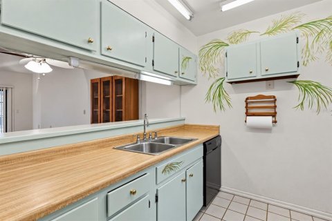 Townhouse in Kissimmee, Florida 1 bedroom, 69.68 sq.m. № 2386724 - photo 9