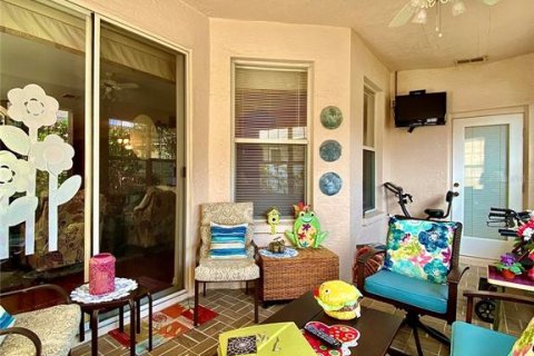 Townhouse in Wesley Chapel, Florida 2 bedrooms, 190.82 sq.m. № 1663119 - photo 27