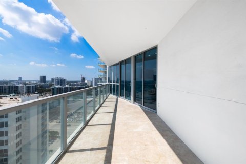 Copropriété à vendre à Hollywood, Floride: 3 chambres, 244.05 m2 № 2251437 - photo 28