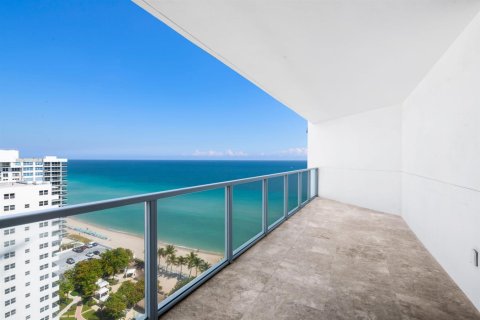 Copropriété à vendre à Hollywood, Floride: 3 chambres, 244.05 m2 № 2251437 - photo 12