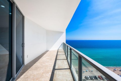 Copropriété à vendre à Hollywood, Floride: 3 chambres, 244.05 m2 № 2251437 - photo 11