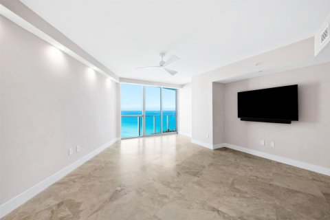 Copropriété à vendre à Hollywood, Floride: 3 chambres, 244.05 m2 № 2251437 - photo 14
