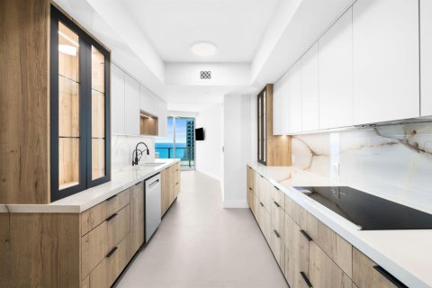 Copropriété à vendre à Hollywood, Floride: 3 chambres, 244.05 m2 № 2251437 - photo 4