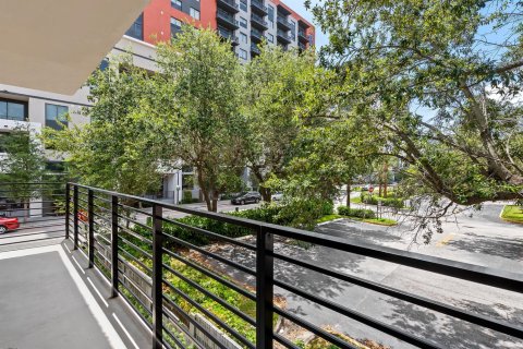 Propiedad comercial en venta en Fort Lauderdale, Florida № 2399734 - foto 27