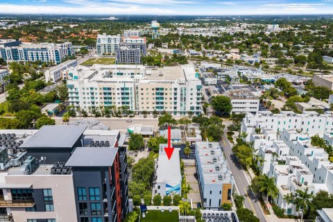 Propiedad comercial en venta en Fort Lauderdale, Florida № 2399734 - foto 4