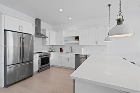 Touwnhouse à vendre à Islamorada, Village of Islands, Floride: 3 chambres, 156.08 m2 № 2027437 - photo 13