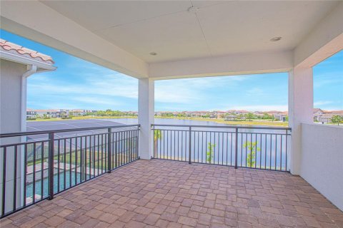 Casa en alquiler en Orlando, Florida, 5 dormitorios, 393.44 m2 № 1675497 - foto 20