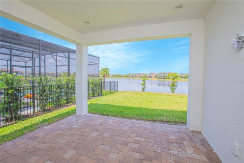 Casa en alquiler en Orlando, Florida, 5 dormitorios, 393.44 m2 № 1675497 - foto 3