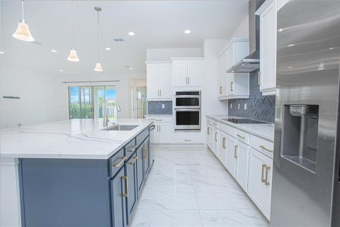 Casa en alquiler en Orlando, Florida, 5 dormitorios, 393.44 m2 № 1675497 - foto 9