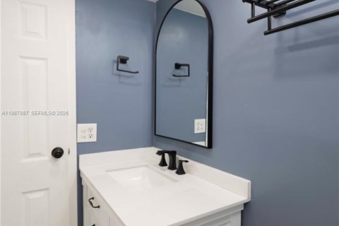 Купить кондоминиум в Норт-Майами, Флорида 2 спальни, 97.55м2, № 2050300 - фото 14