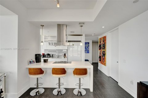 Снять в аренду кондоминиум в Майами, Флорида 2 спальни, 153.01м2, № 2005425 - фото 3