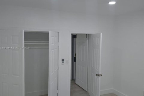 Apartment in Miami, Florida 1 bedroom, 81.29 sq.m. № 1994579 - photo 13