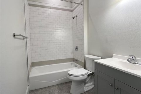 Купить коммерческую недвижимость в Лейк-Уэльс, Флорида 6 спален, 787.81м2, № 1837047 - фото 22