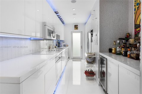 Copropriété à vendre à Miami Beach, Floride: 4 chambres, 190.45 m2 № 2041170 - photo 8