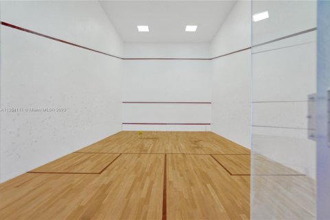 Купить виллу или дом в Холливуд, Флорида 7 спален, 656.45м2, № 2054978 - фото 24