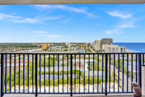 Condominio en alquiler en Pompano Beach, Florida, 2 dormitorios, 97.55 m2 № 1958967 - foto 3