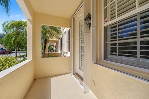 Touwnhouse à vendre à Sarasota, Floride: 4 chambres, 171.5 m2 № 2429289 - photo 6