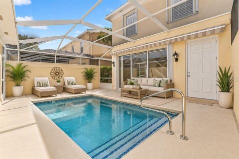 Touwnhouse à vendre à Sarasota, Floride: 4 chambres, 171.5 m2 № 2429289 - photo 3
