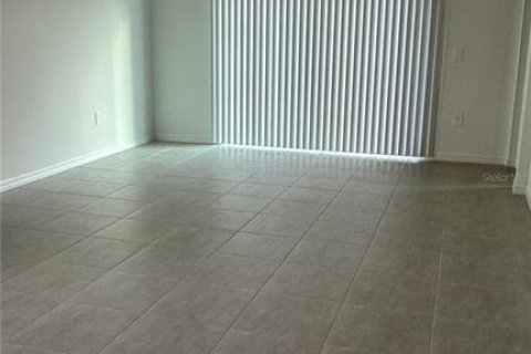 Apartment in Kissimmee, Florida 3 bedrooms, 148.92 sq.m. № 1853475 - photo 3