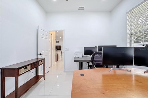 Купить виллу или дом в Уиндермир, Флорида 5 комнат, 245.63м2, № 1900238 - фото 26